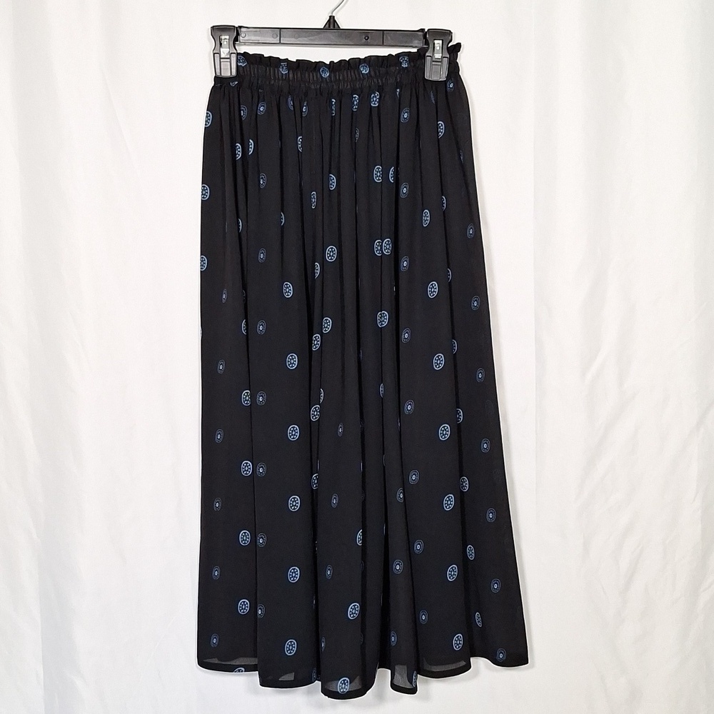 🧡 LizWear jet black midi skirt small